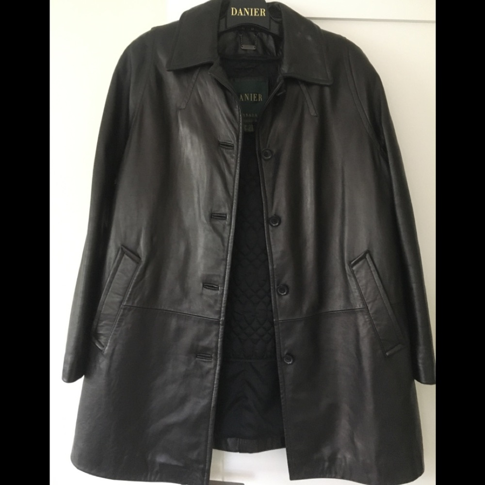 Women’s black leather coat with liner